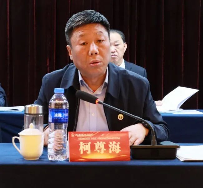 龍鋼集團(tuán)召開四屆三次職工（會(huì)員）代表大會(huì)暨2024年工作會(huì)