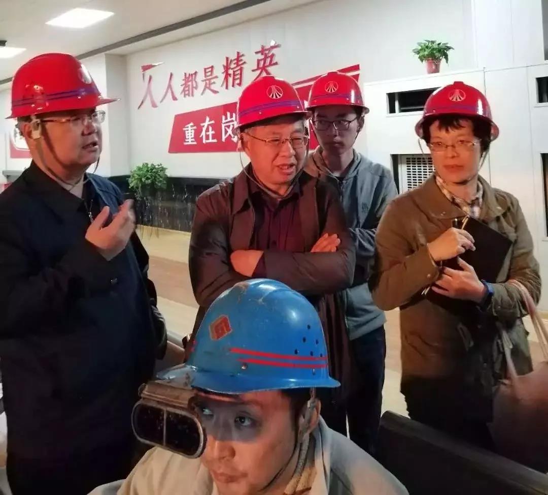 龍鋼集團積極推進鋼渣循環(huán)利用項目及鋼筋網(wǎng)片生產(chǎn)工作 龍鋼集團積極推進鋼渣循環(huán)利用項目及鋼筋網(wǎng)片生產(chǎn)工作