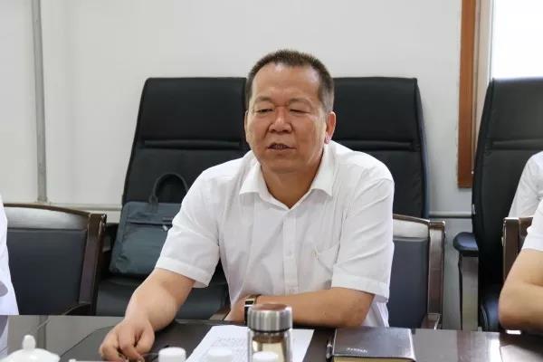 陜鋼集團、龍鋼集團召開寶軋公司干部大會