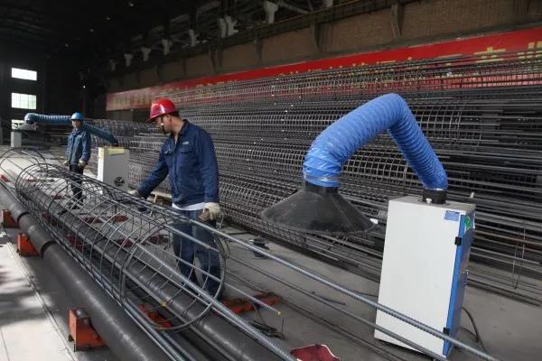龍鋼集團鋼加公司快馬加鞭生產保訂單需求 龍鋼集團鋼加公司快馬加鞭生產保訂單需求