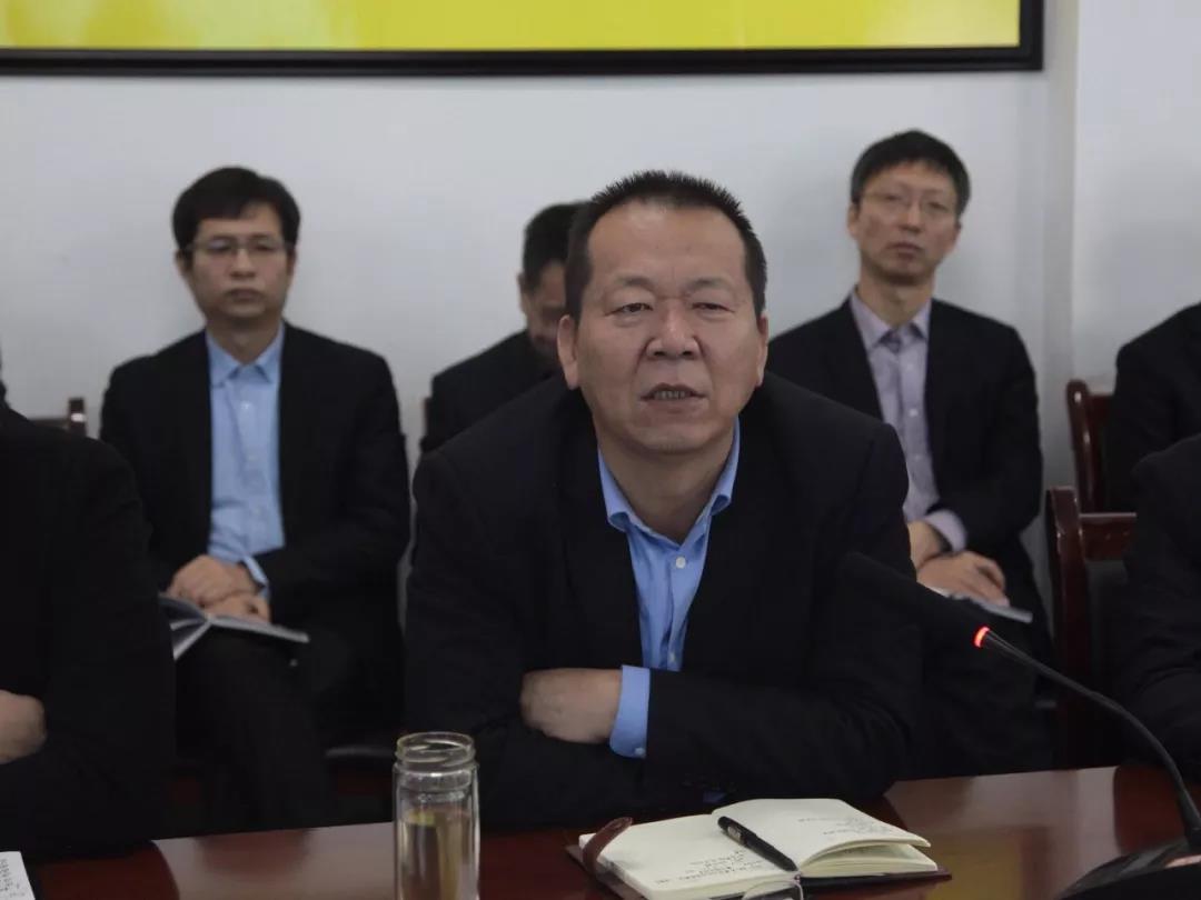 龍鋼集團迎接《混凝土結構用成型鋼筋加工配送中心建設與管理規(guī)范》團體標準現(xiàn)場評審 龍鋼集團迎接《混凝土結構用成型鋼筋加工配送中心建設與管理規(guī)范》團體標準現(xiàn)場評審