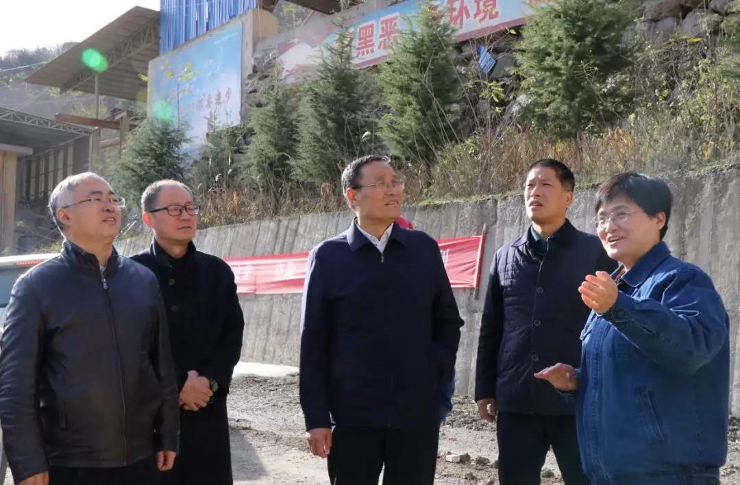 陜煤集團(tuán)對龍鋼集團(tuán)大西溝礦業(yè)公司進(jìn)行安全大檢查