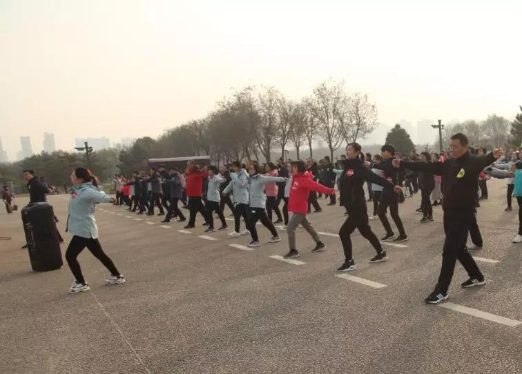 守初心 擔(dān)使命，堅定信心健步走向2020！