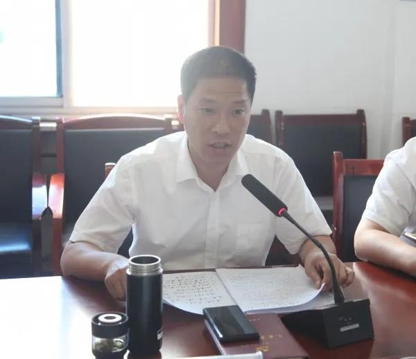 龍鋼集團召開“以案促訓”警示教育大會——深入推進兩個領(lǐng)域突出問題專項整治工作 龍鋼集團召開“以案促訓”警示教育大會——深入推進兩個領(lǐng)域突出問題專項整治工作